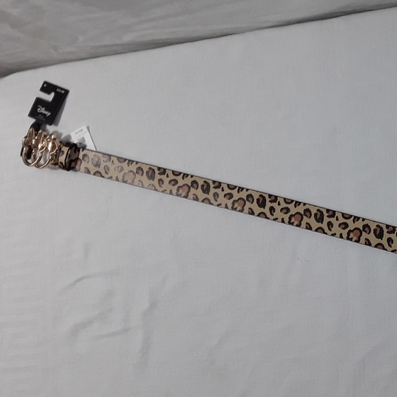 NWT! Disney (Women's Medium) Minnie Mouse Cheetah Print Gold Buckle Belt - Picture 4 of 8